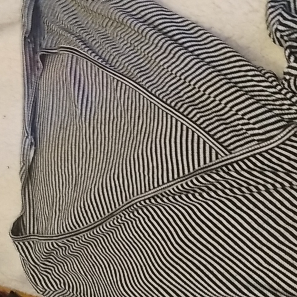 Dress - Picture 4 of 5